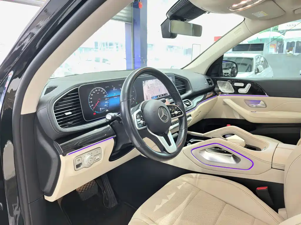 Mercedes-Benz GLE (Import) — миниатюра 5