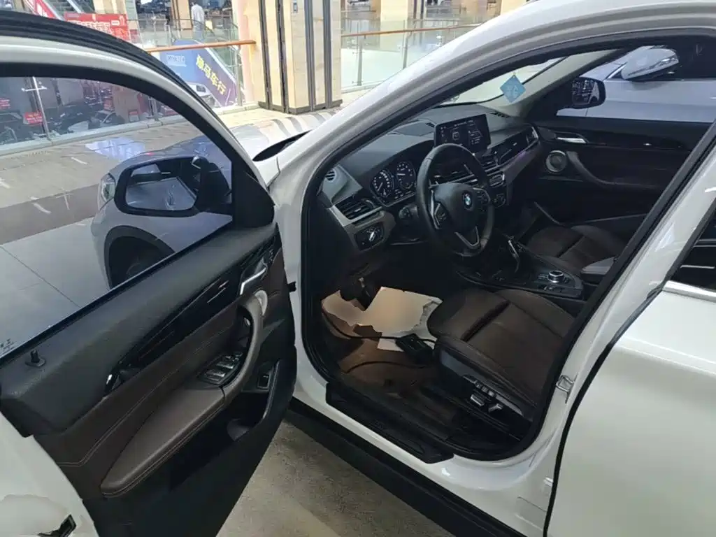 BMW X1 — миниатюра 16
