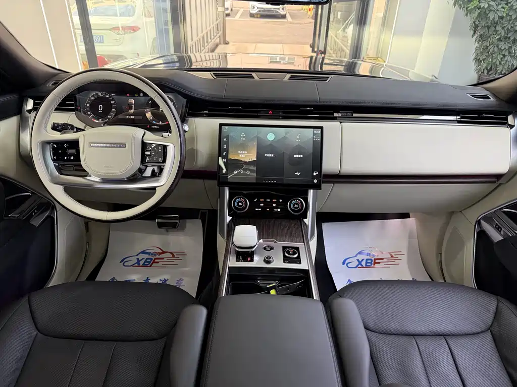 Land Rover Range Rover — миниатюра 5