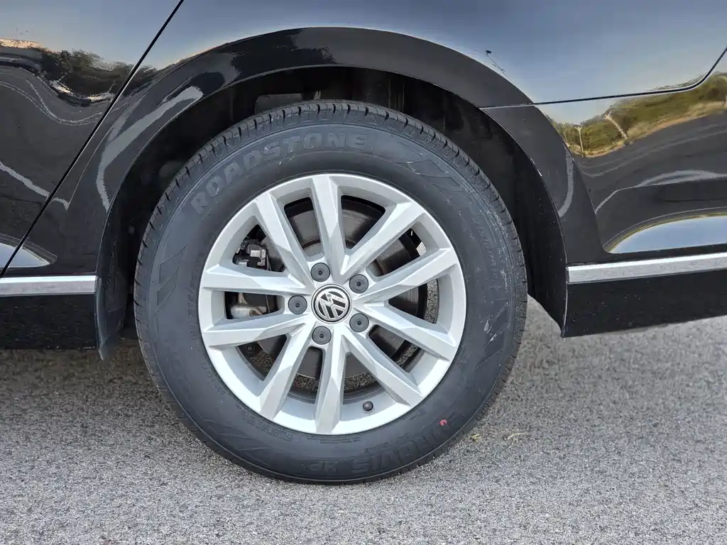 Volkswagen Magotan — миниатюра 8