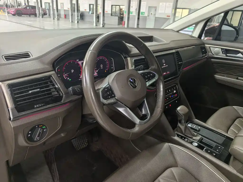 Volkswagen Viloran — миниатюра 6