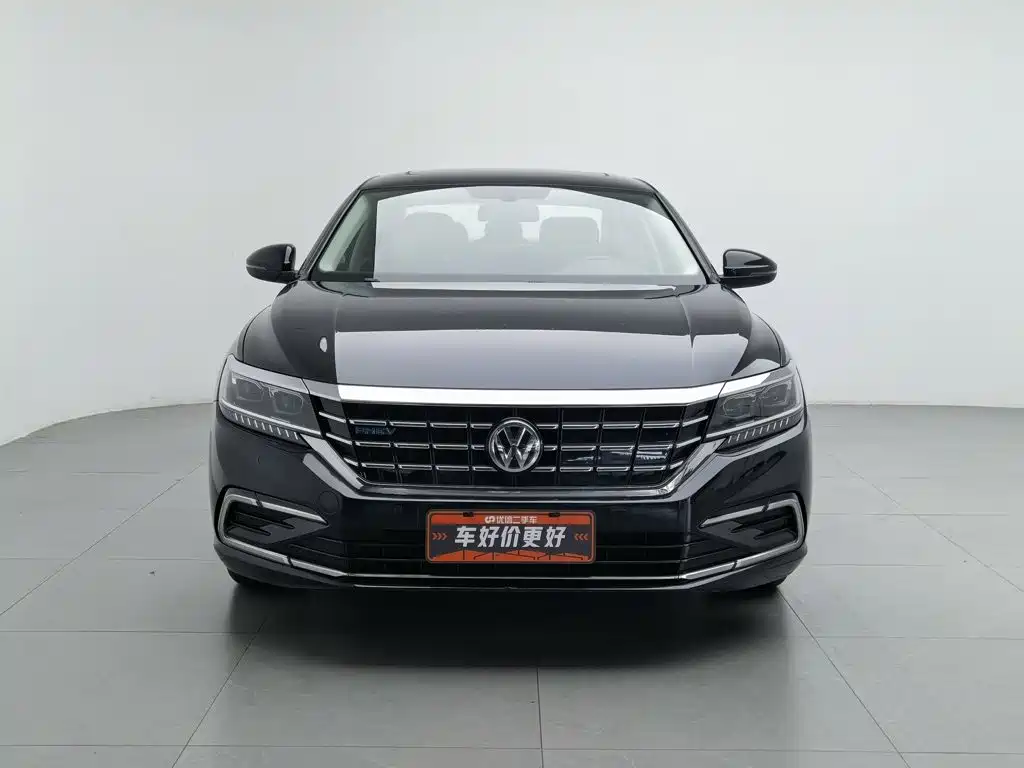 Volkswagen Passat PHEV — миниатюра 3