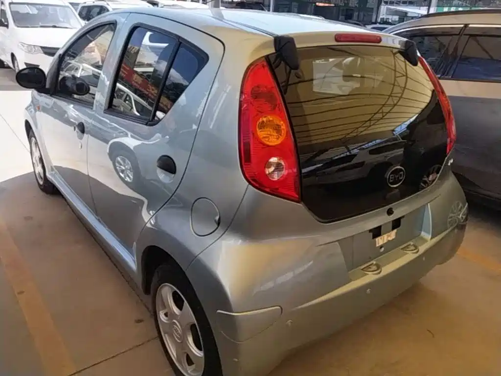 BYD F0 — миниатюра 5