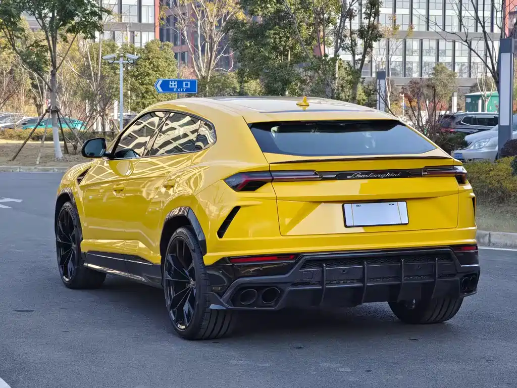 Lamborghini Urus 2018 4.0T V8