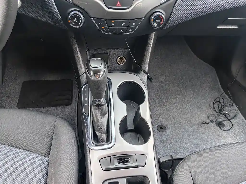 Chevrolet Cruze — миниатюра 13