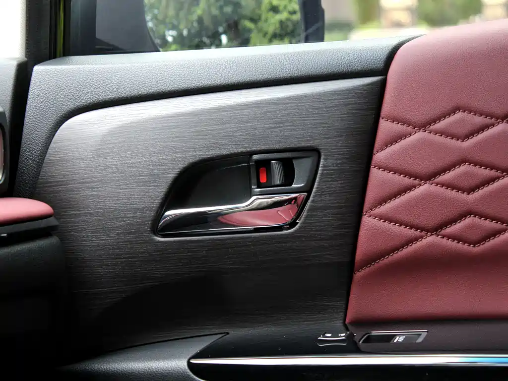 Honda Elysion — миниатюра 18