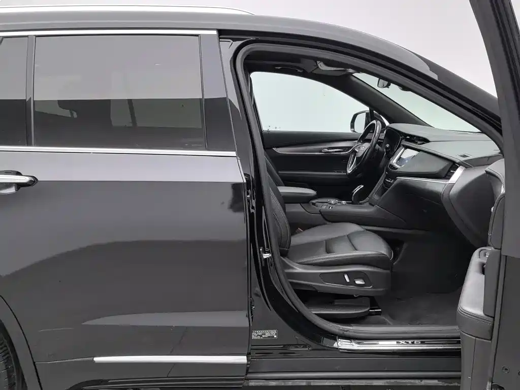 Cadillac XT6 — миниатюра 23