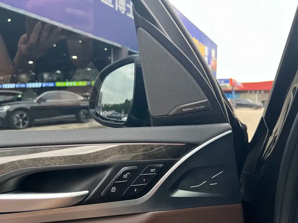 BMW X3 — миниатюра 14