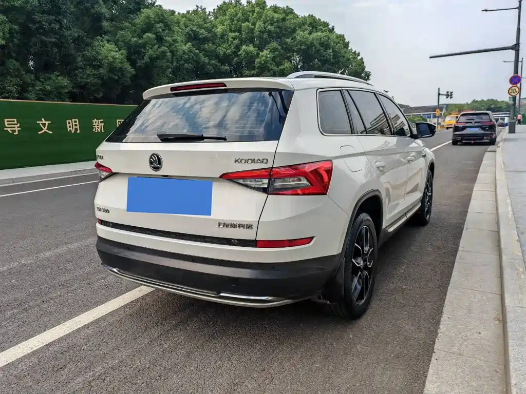 Skoda Kodiaq — миниатюра 6