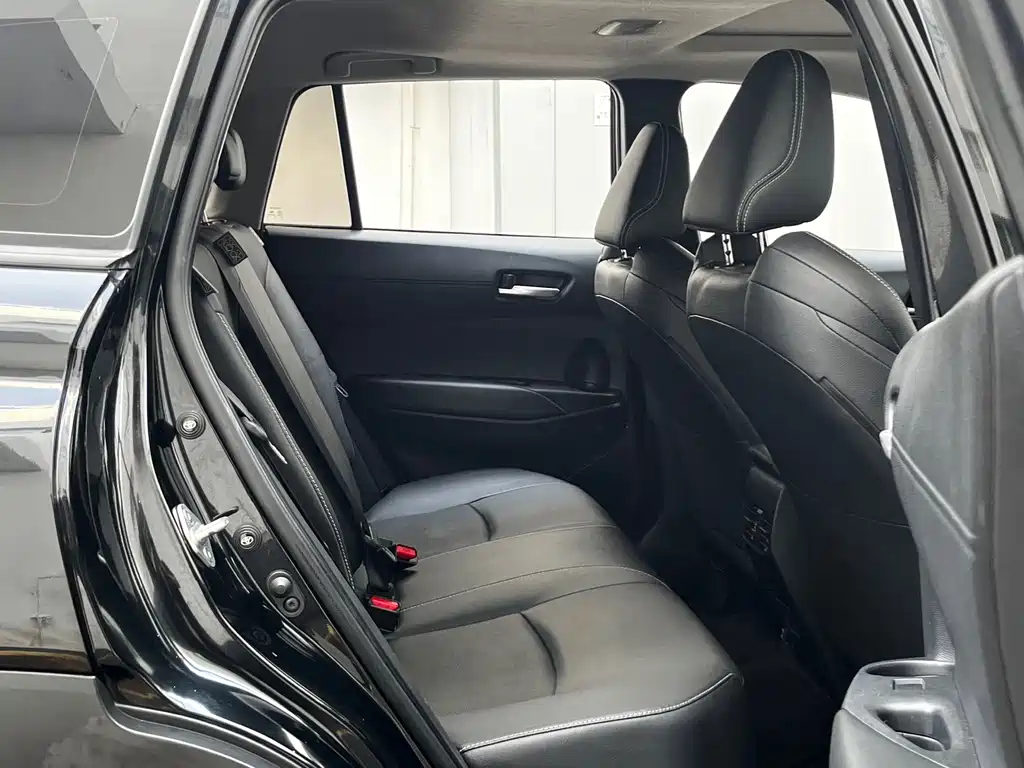 Toyota Frontlander — миниатюра 6