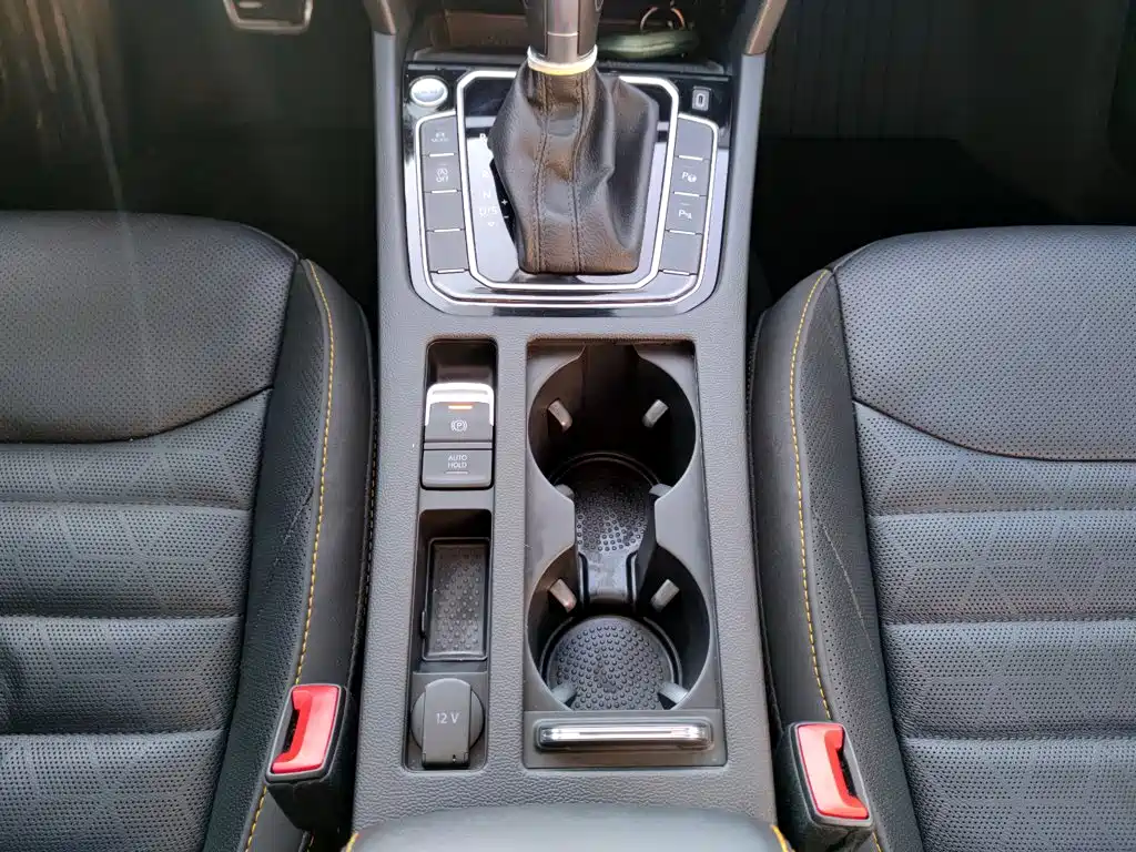 Volkswagen CC — миниатюра 14