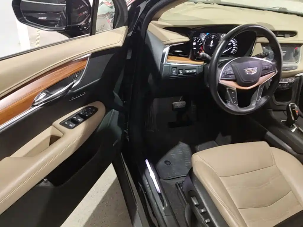 Cadillac XT5 — миниатюра 16