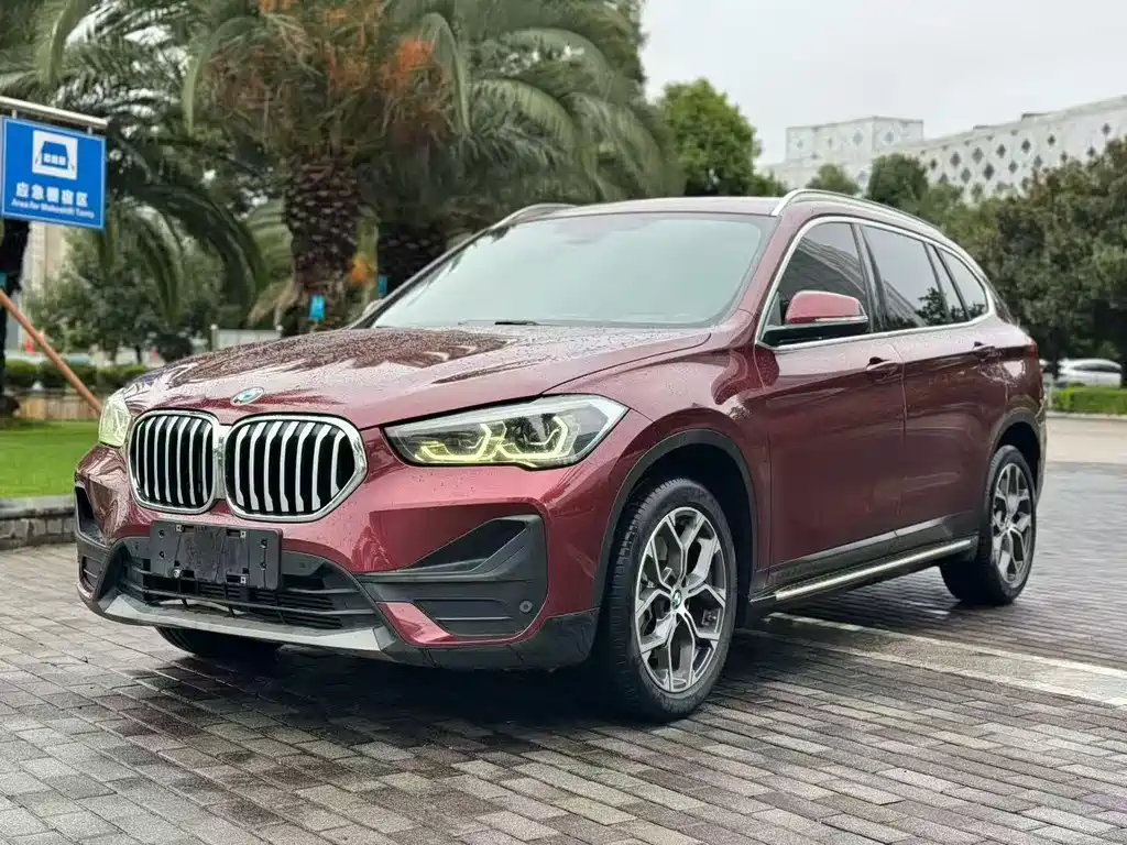 BMW  X1