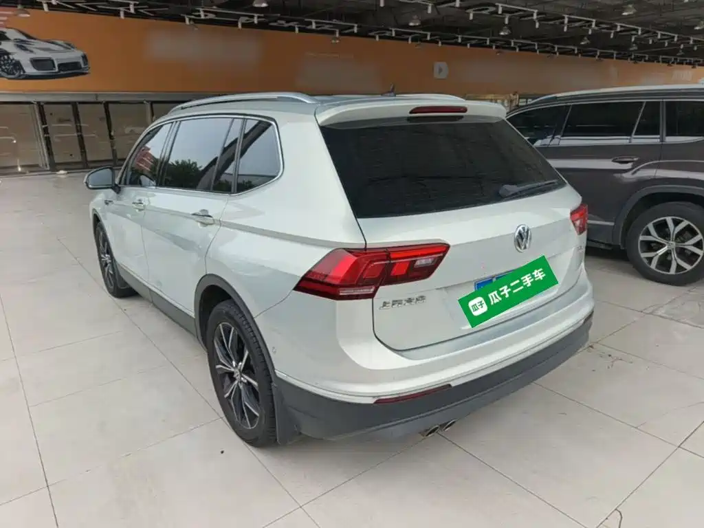 Volkswagen Tiguan L — миниатюра 5