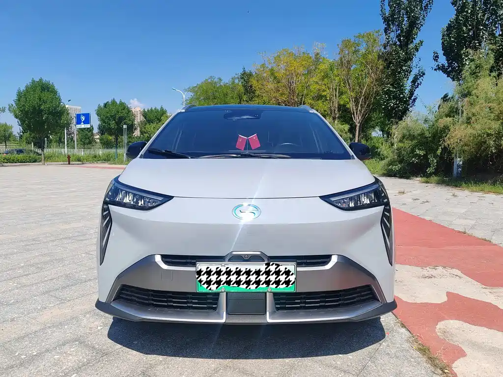 Aion AION Y — миниатюра 2