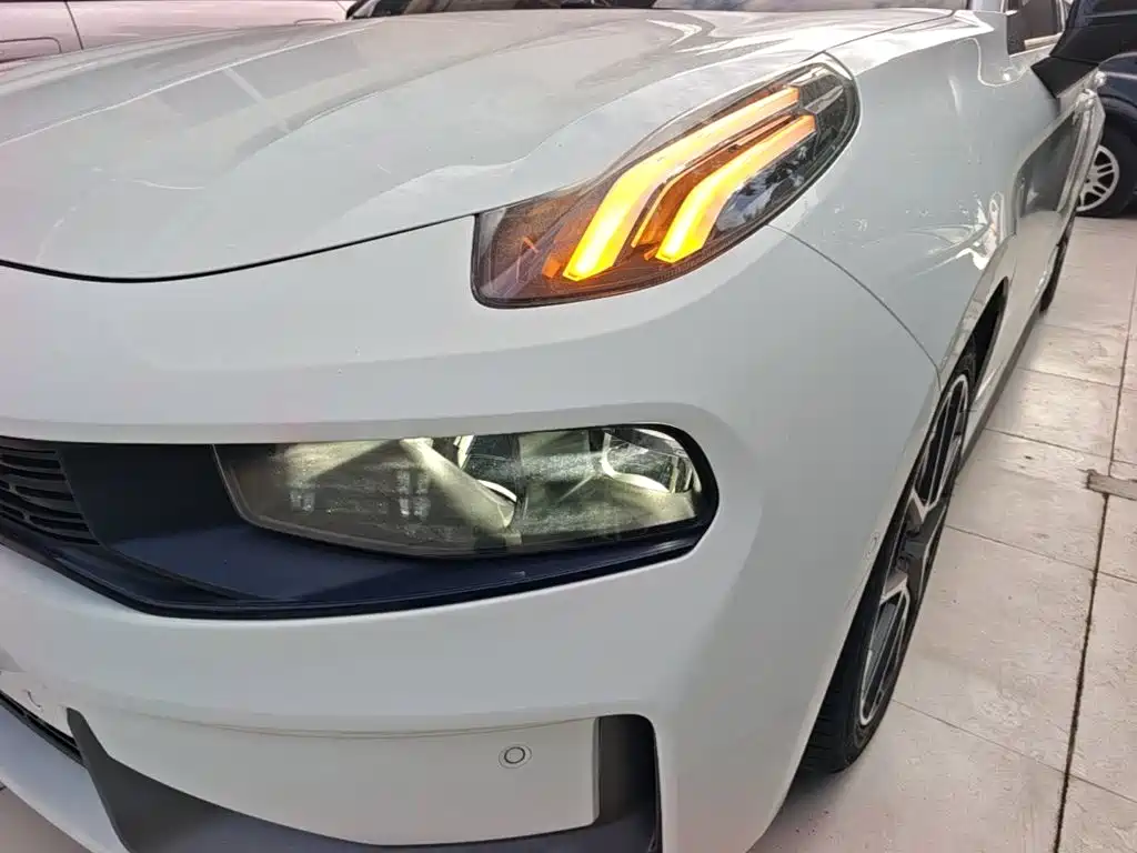 Lynk & Co 03 — миниатюра 24