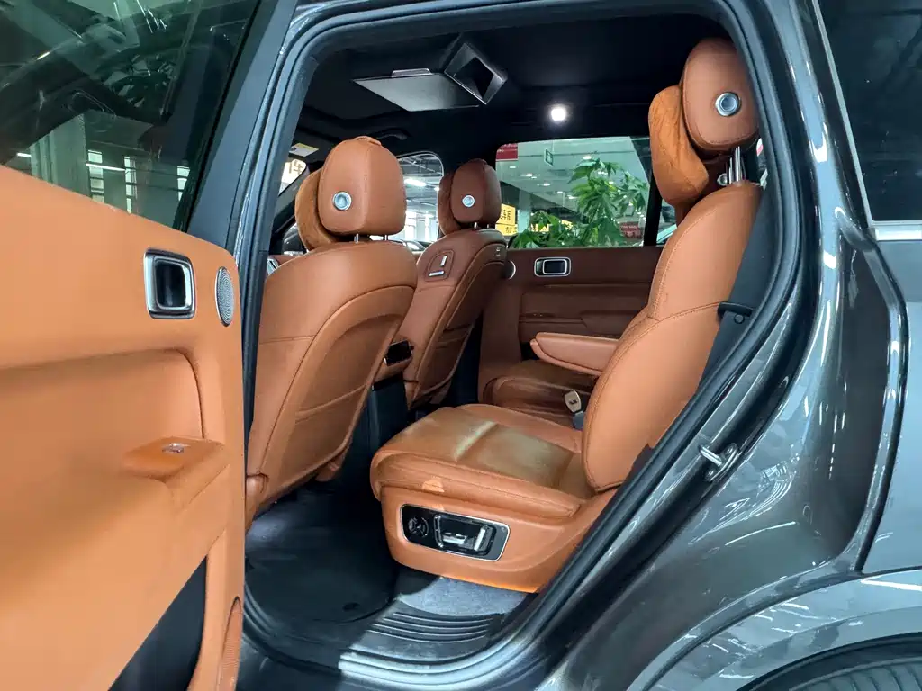Li Auto Li L8 — миниатюра 6