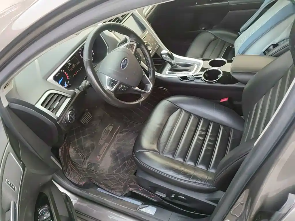 Ford Mondeo — миниатюра 15