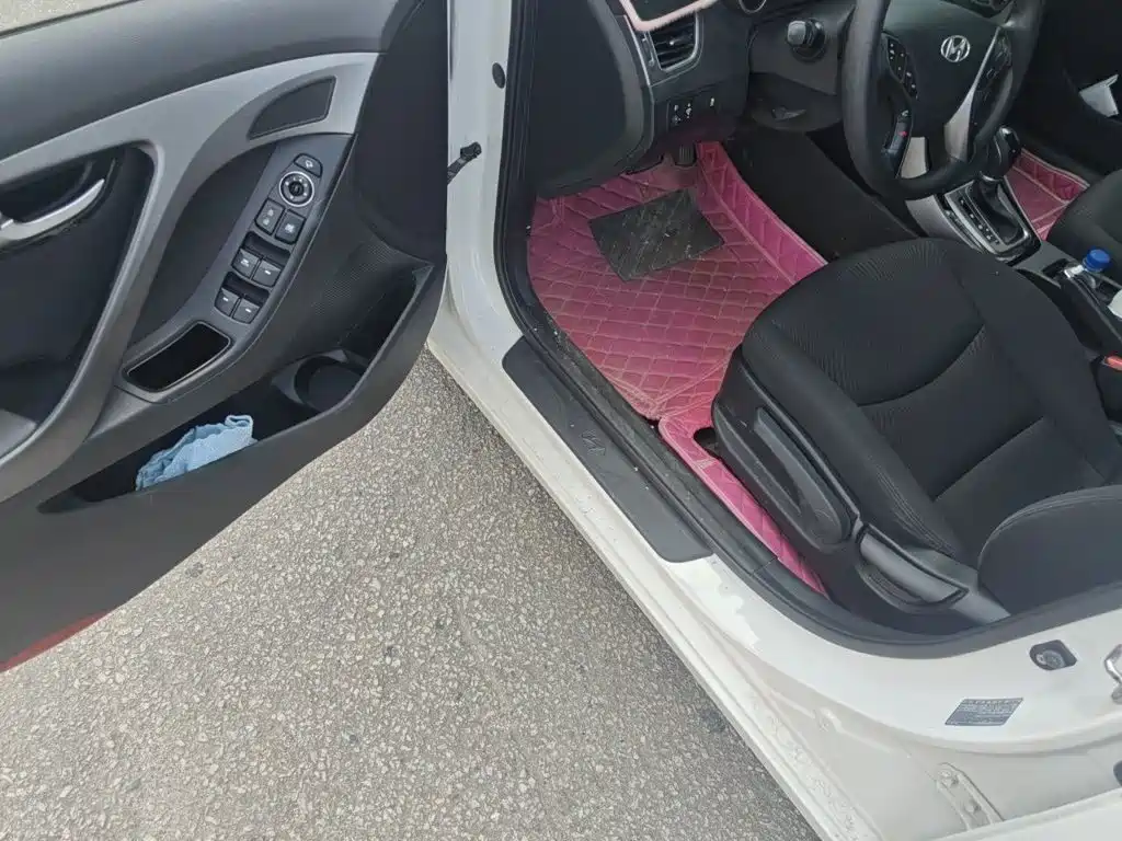 Hyundai Elantra Langdong — миниатюра 17