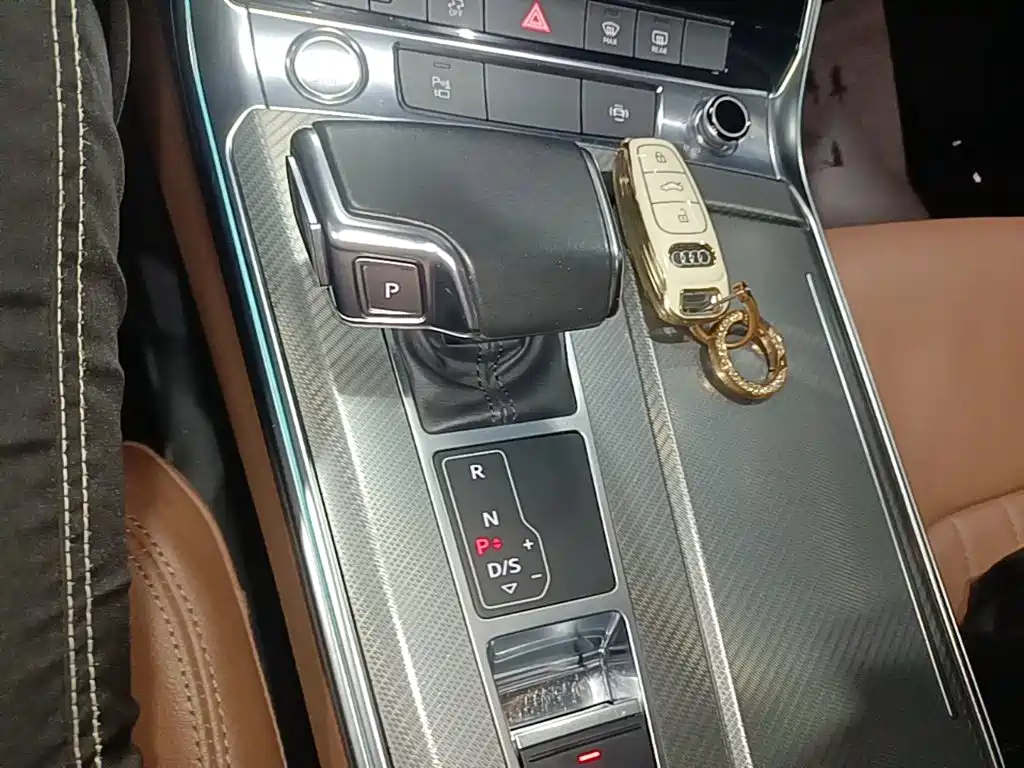 Audi A6L — миниатюра 14