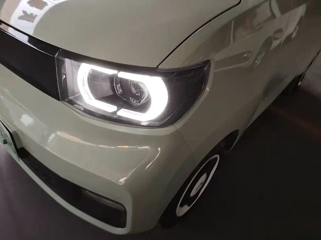 Wuling MINIEV — миниатюра 24