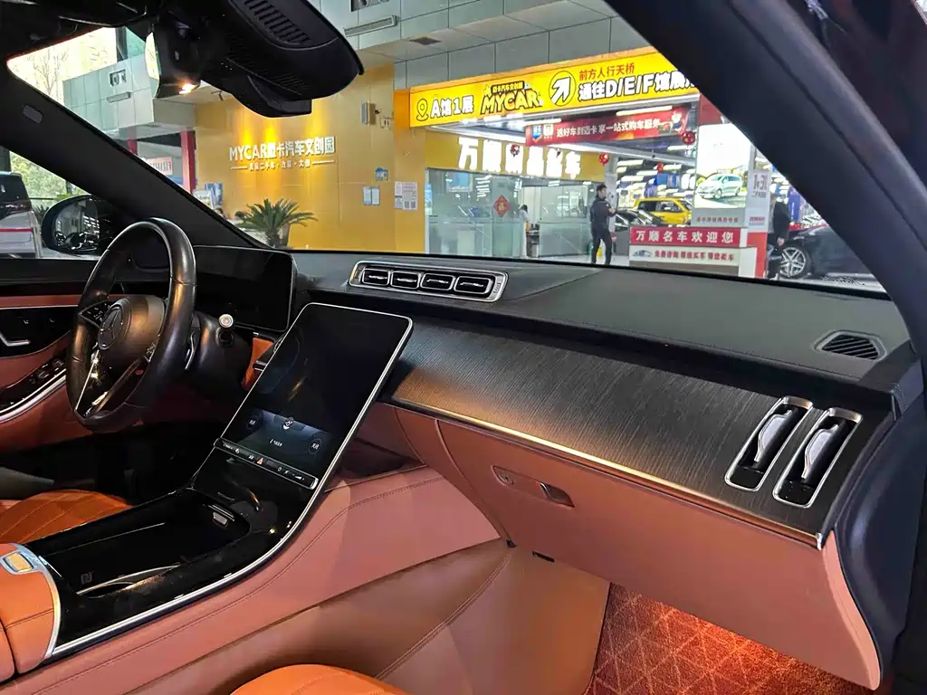 Mercedes-Benz S-Class — миниатюра 19