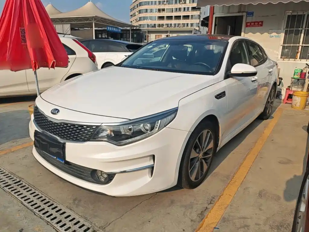 Kia K5
