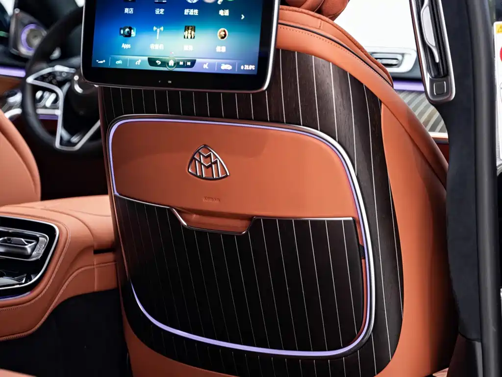 Mercedes-Benz S-Class — миниатюра 14