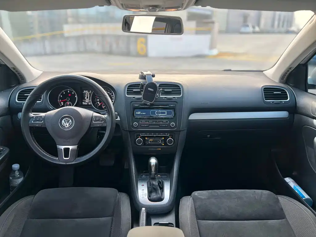 Volkswagen Golf (Import) — миниатюра 5