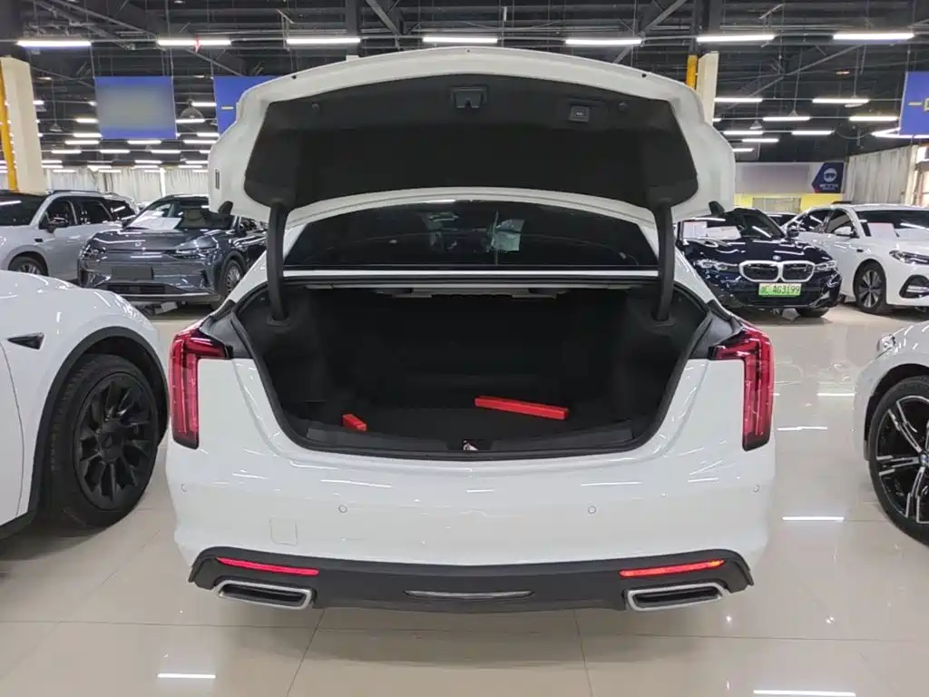 Cadillac CT5 — миниатюра 19
