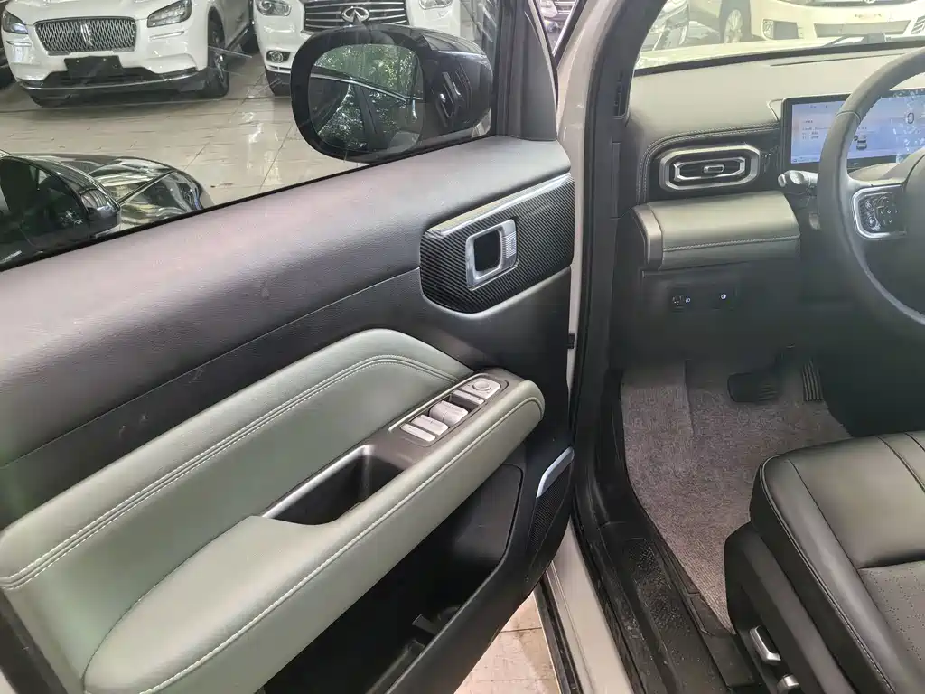 Baojun Yueye Plus — миниатюра 8
