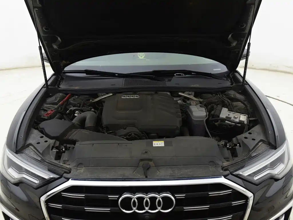 Audi A6L — миниатюра 12