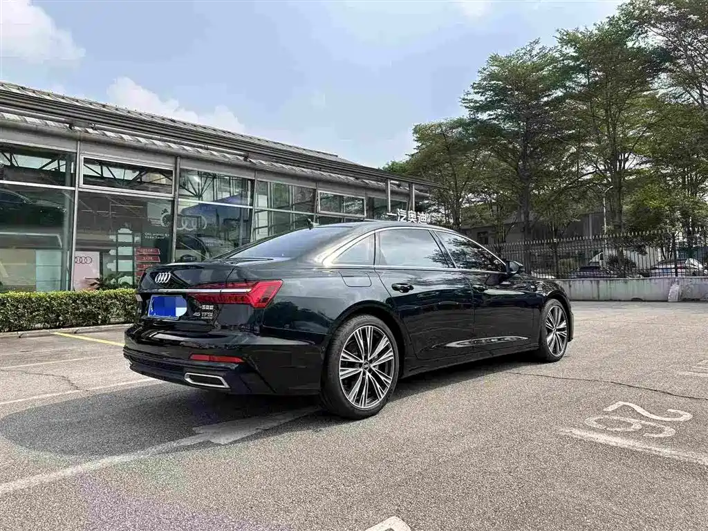 Audi A6L — миниатюра 5