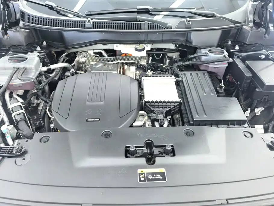 Hongqi Hongqi HS3 PHEV — миниатюра 10