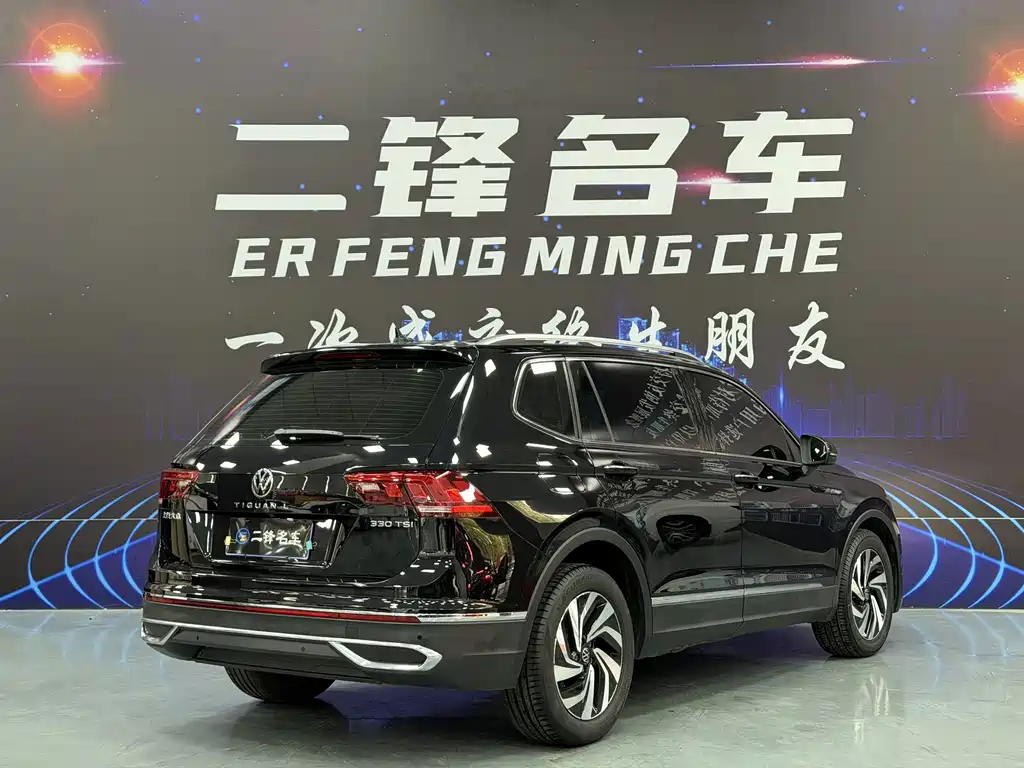 Volkswagen Tiguan L — миниатюра 4