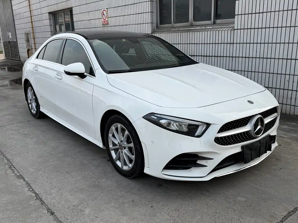 Mercedes-Benz A-Class — миниатюра 2