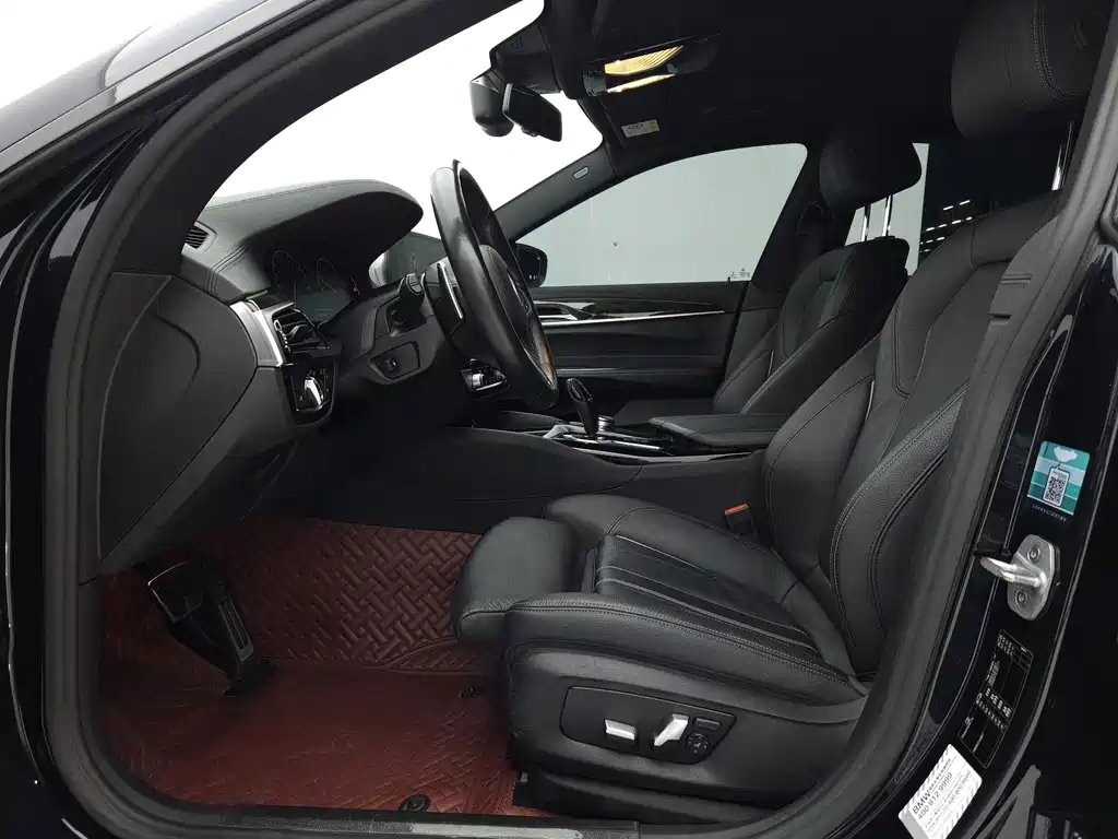 BMW 6 Series GT — миниатюра 8