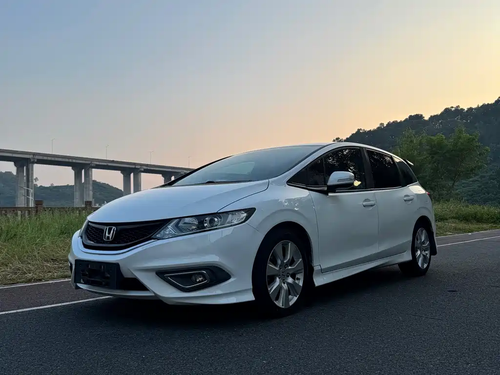 Honda Jade