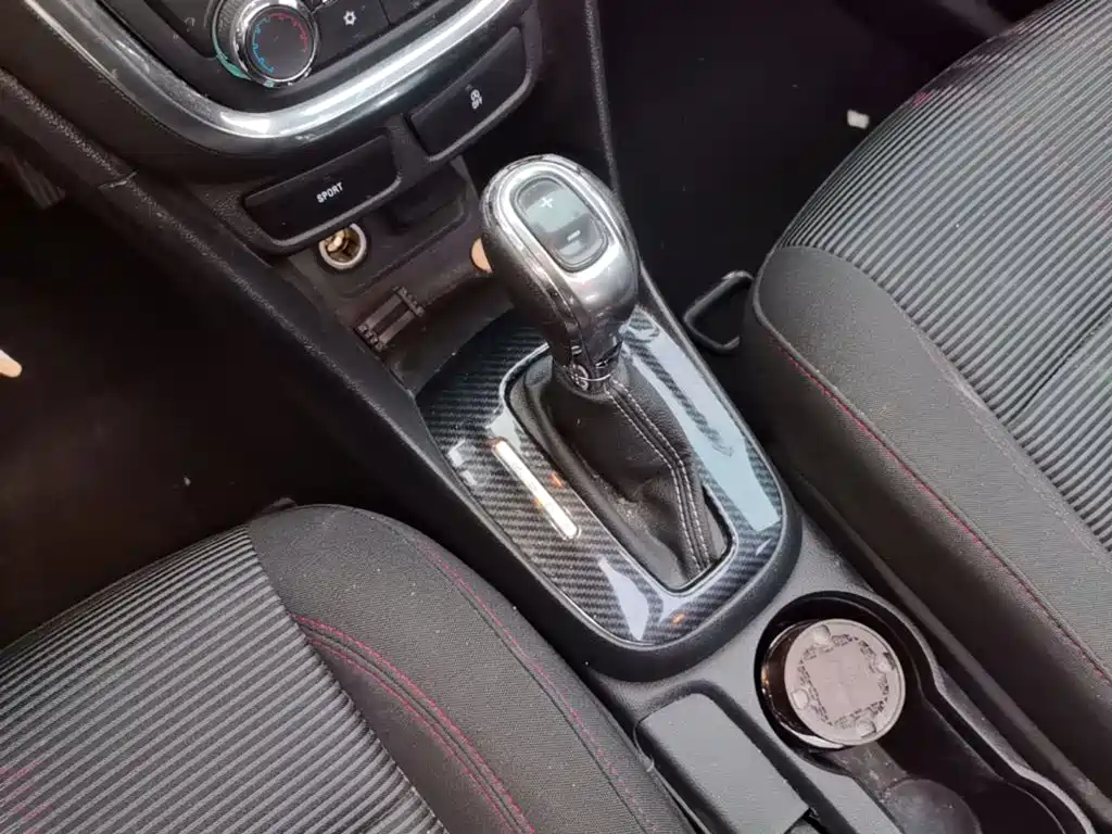 Buick Encore — миниатюра 14