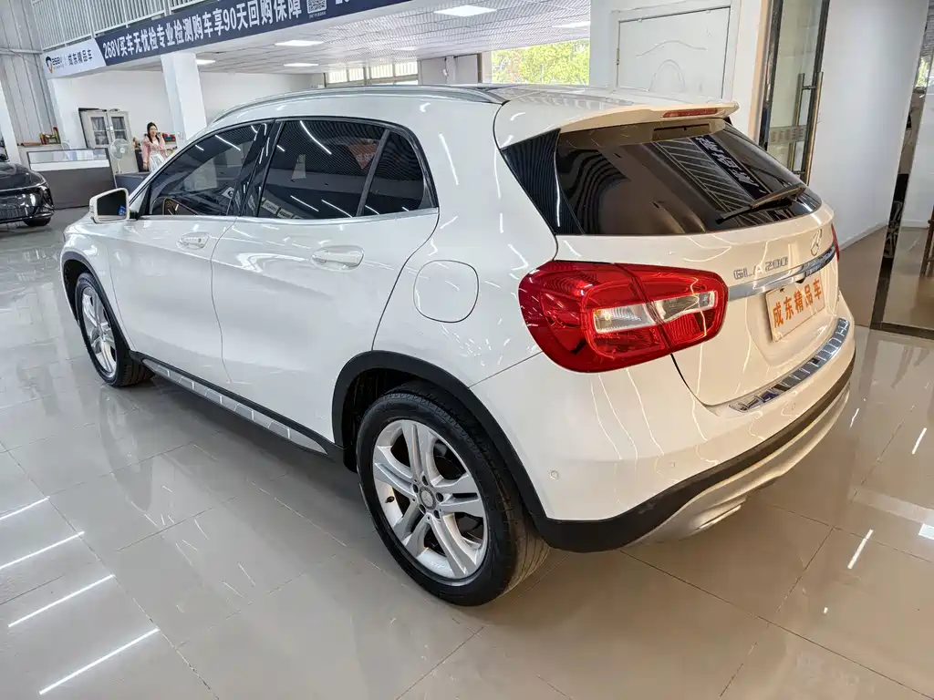 Mercedes-Benz GLA — миниатюра 4