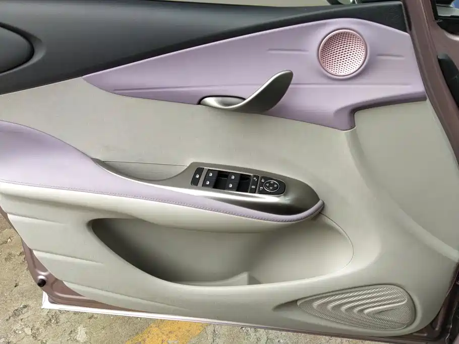 BYD Dolphin — миниатюра 7