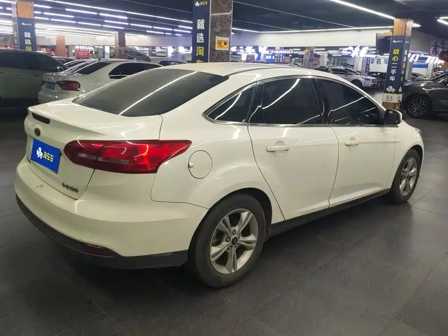 Ford Focus — миниатюра 3