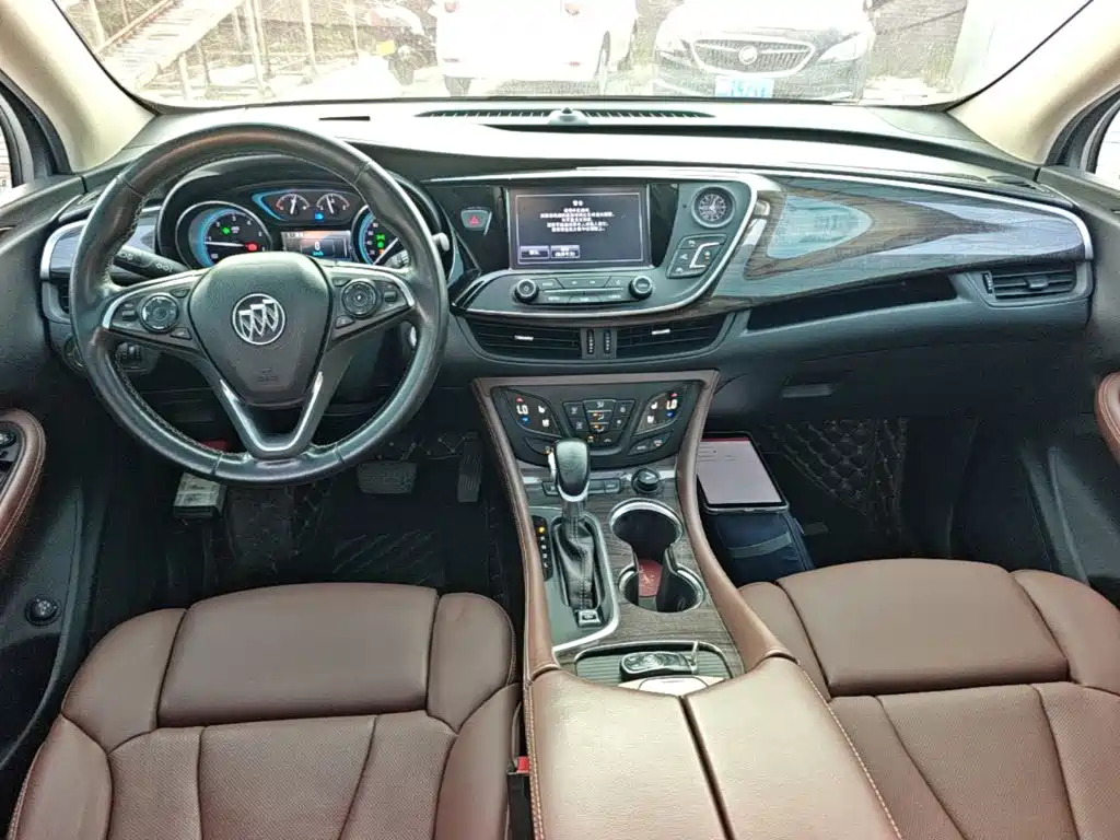 Buick Envision Plus — миниатюра 10
