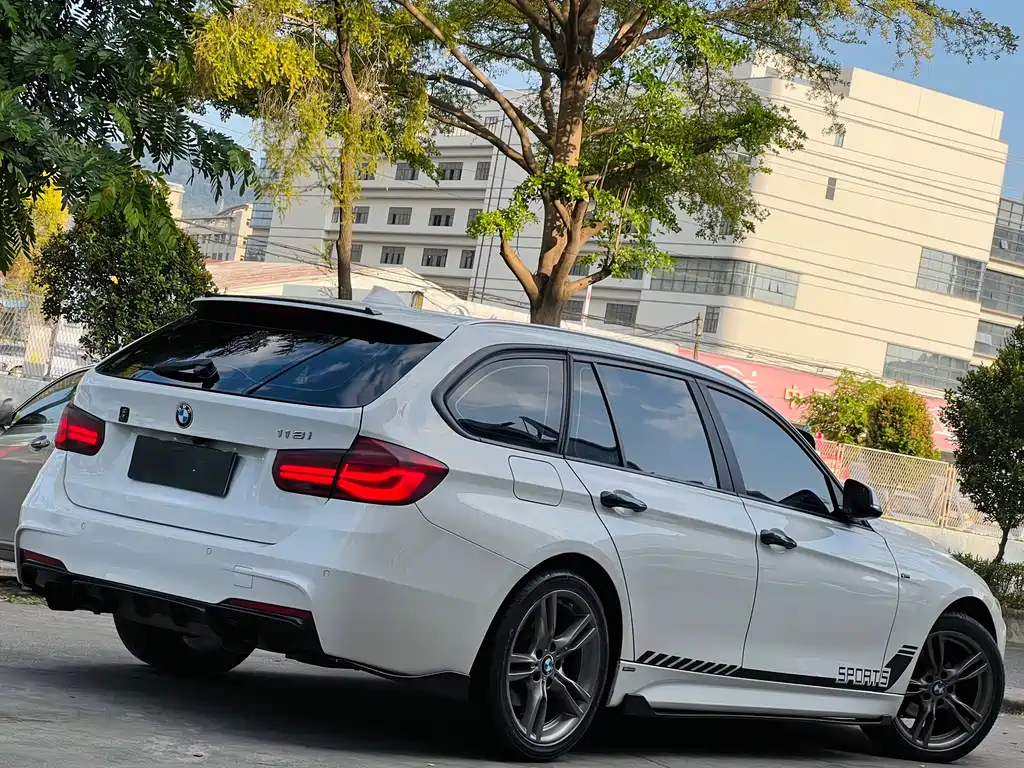 BMW 3 Series 3 2016 320i Fashion