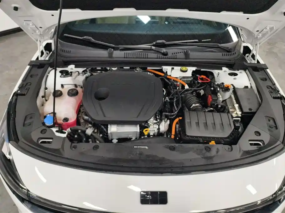 GEELY GALAXY GALAXY L6