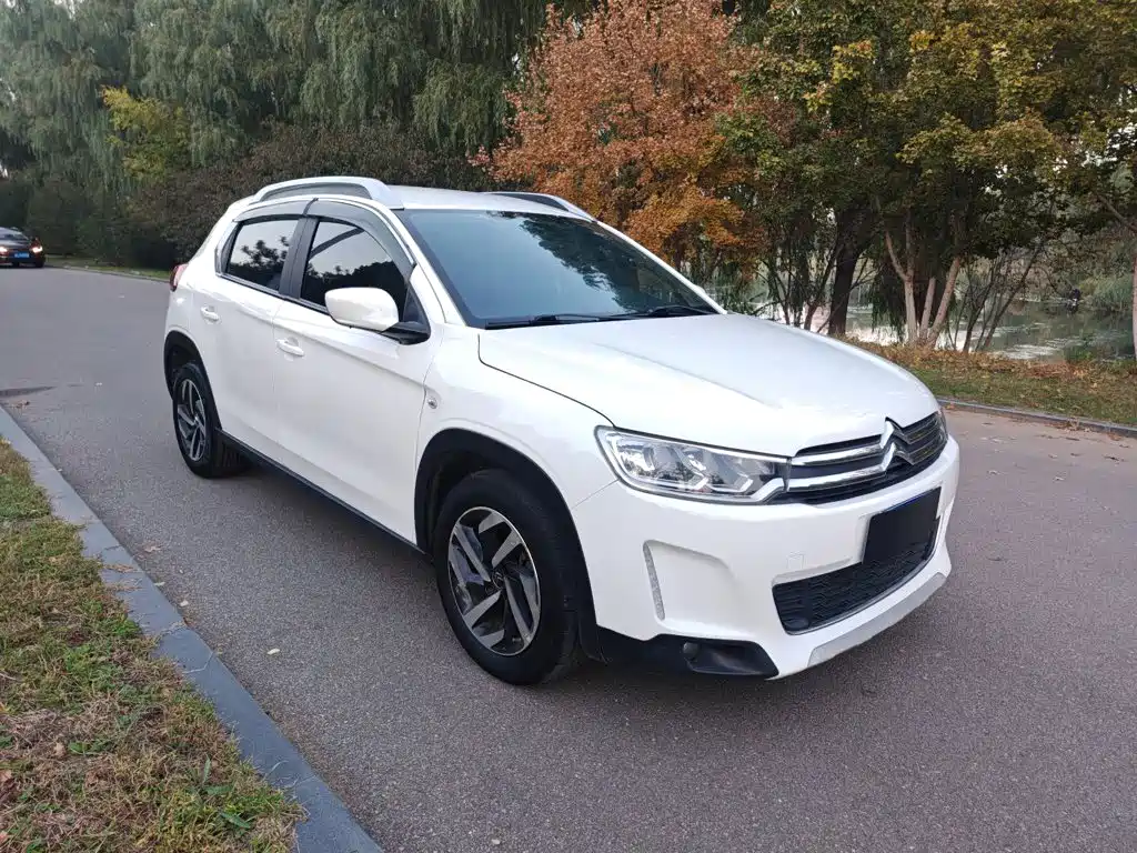 Citroen C3-XR — миниатюра 4