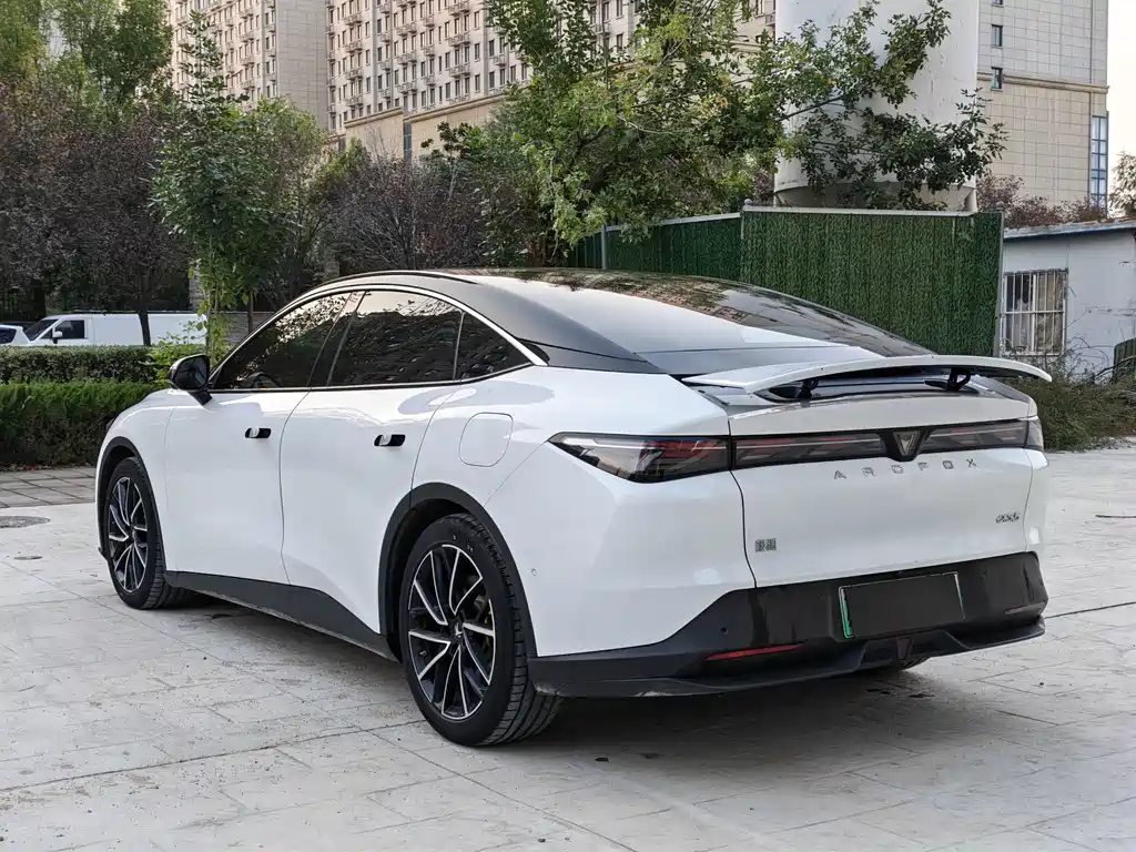 ARCFOX Alpha S5 — миниатюра 4