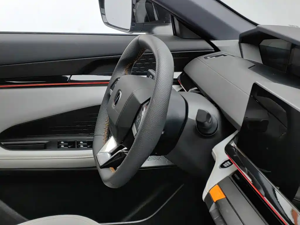 Changan UNI-V iDD — миниатюра 22