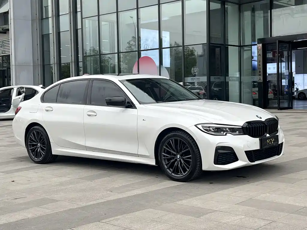 BMW 3 Series — миниатюра 3