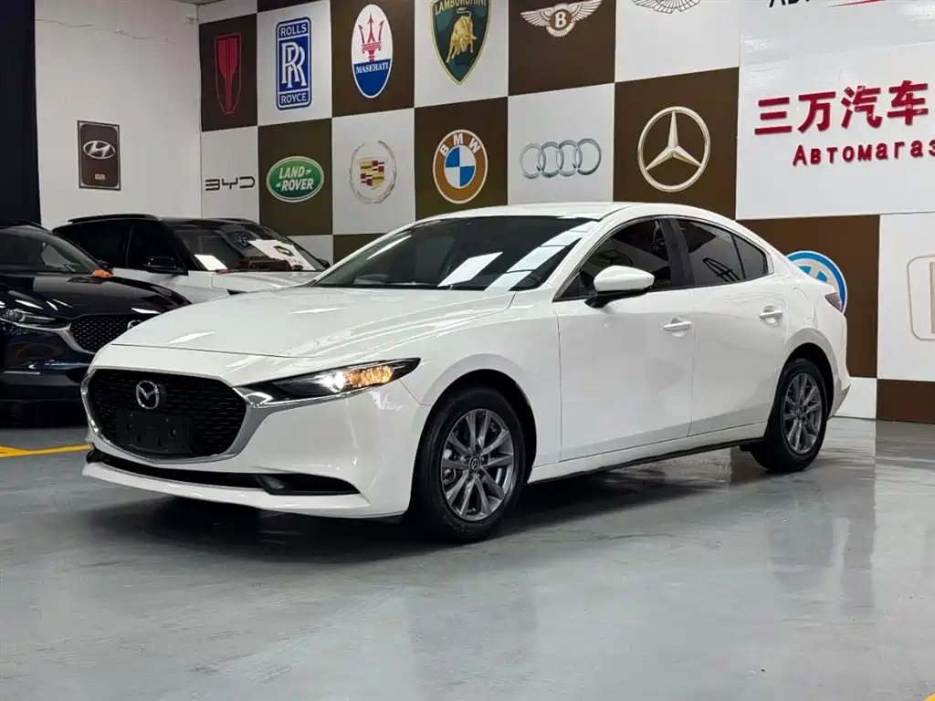 Mazda 3 Axela 2021